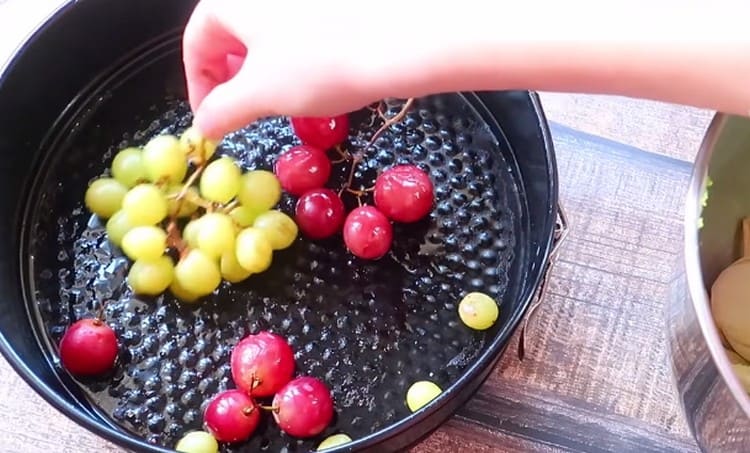 Turn the grapes over.