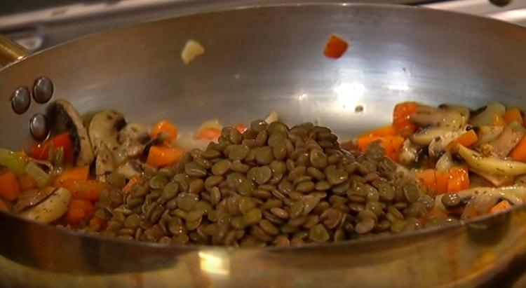 Add lentils to the vegetables.