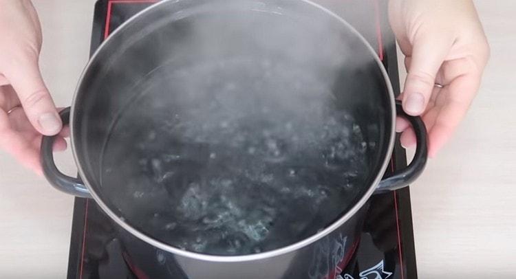 In a saucepan, bring the water to a boil.