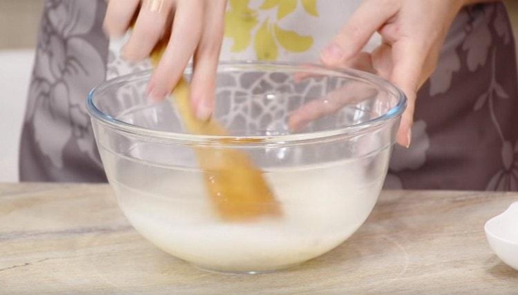 Dissolve yeast in water.