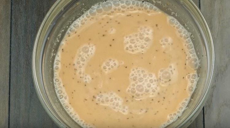 Stir the fill until smooth.