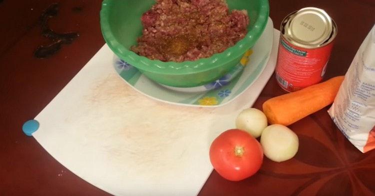 We twist the meat through a meat grinder.