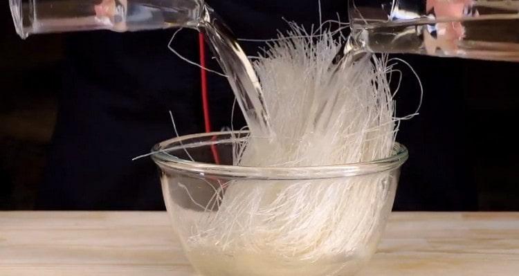 Pour funchose with cold water.