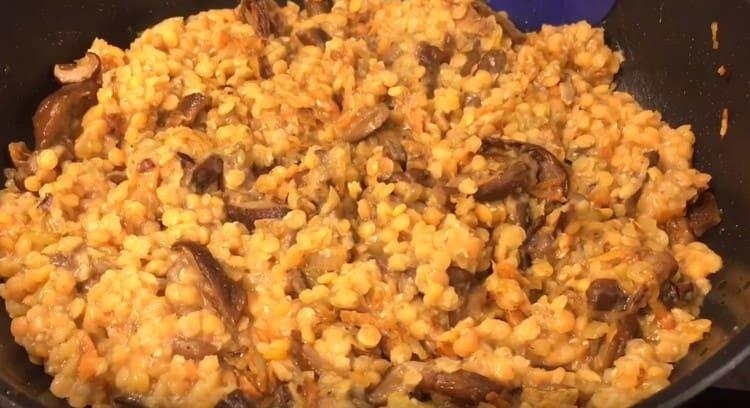 Mix the ingredients and the dish is ready to serve.