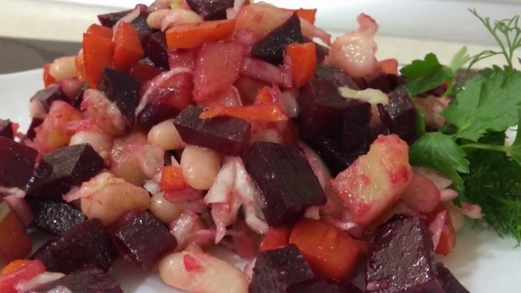 vinaigrette with beans is ready