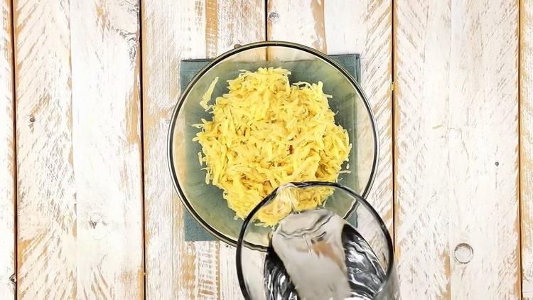 Cooking potato pancakes in the oven