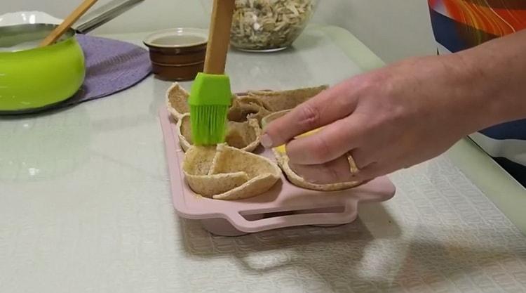 Preheat the oven to cook julienne