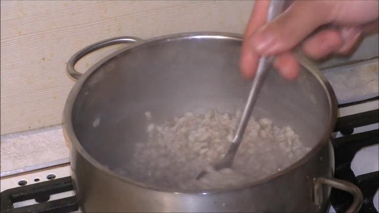 How to cook friable barley in water: a step-by-step recipe with a photo