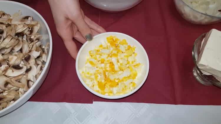 To prepare squid, prepare the ingredients