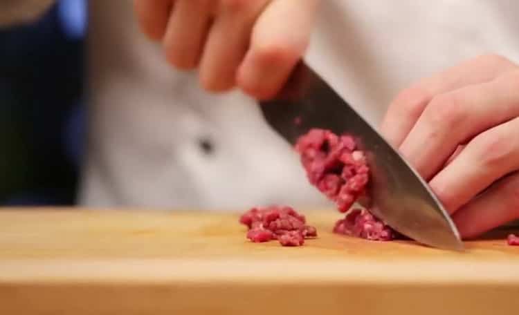 Cooking a hamburger cutlet with a simple recipe