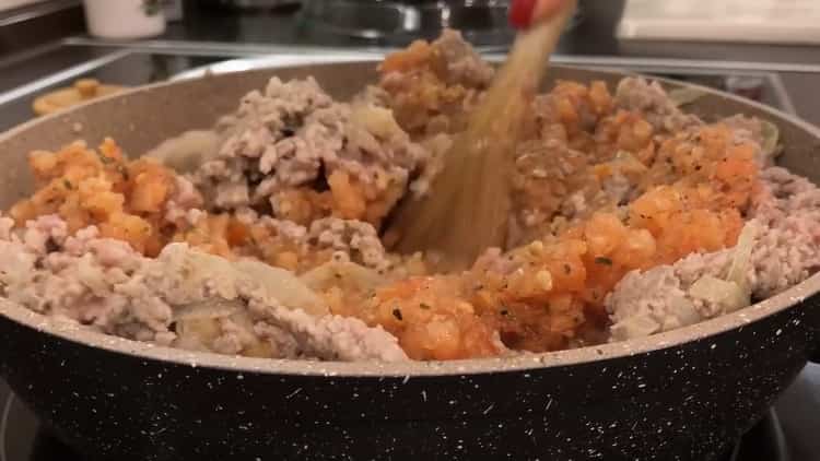 To make lasagna, prepare the filling