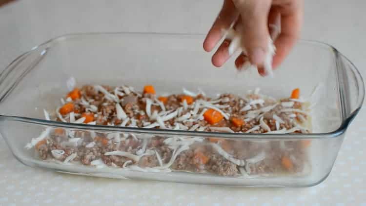 Lasagna with minced meat and mushrooms according to a step by step recipe with photo