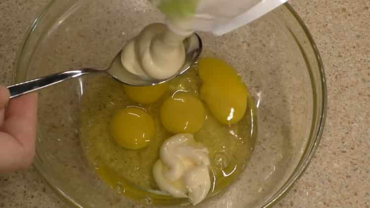 To make pasta, prepare the fill