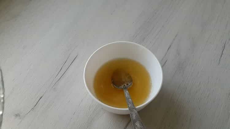 To prepare the mousse for the cake, prepare the ingredients