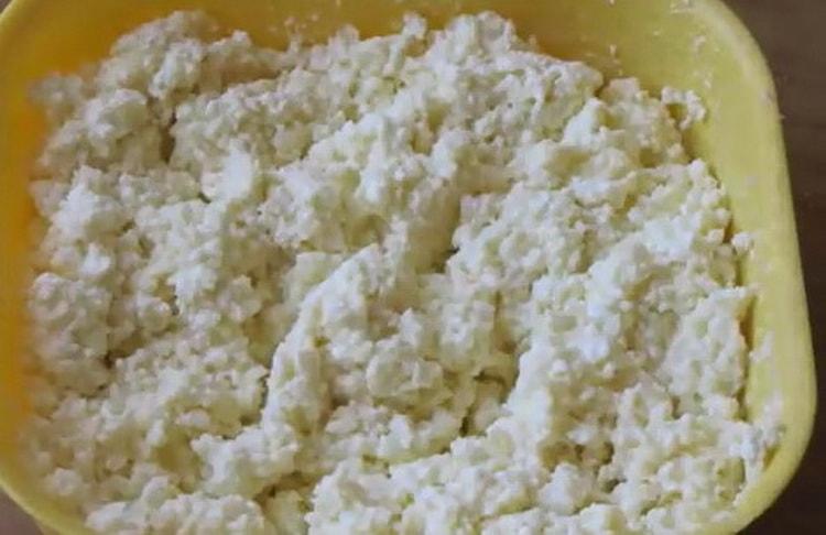 filling for cheesecakes is ready