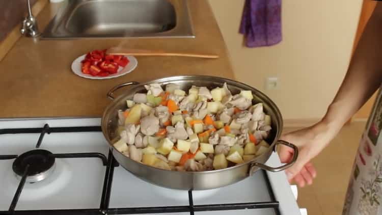 Add pepper to make gravy