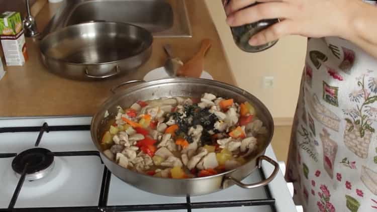 Add basil to make gravy