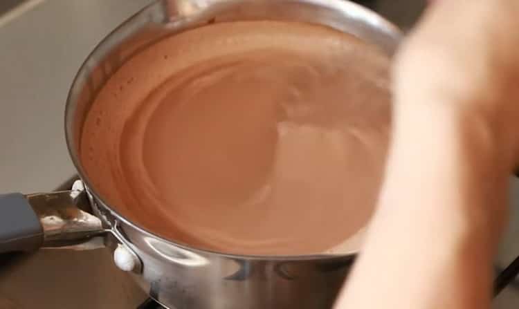 To make pudding, mix the ingredients.