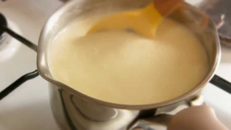 Mix the ingredients to make ice cream.