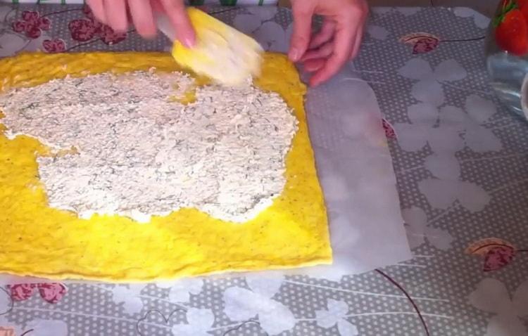 Put the filling to prepare the dish