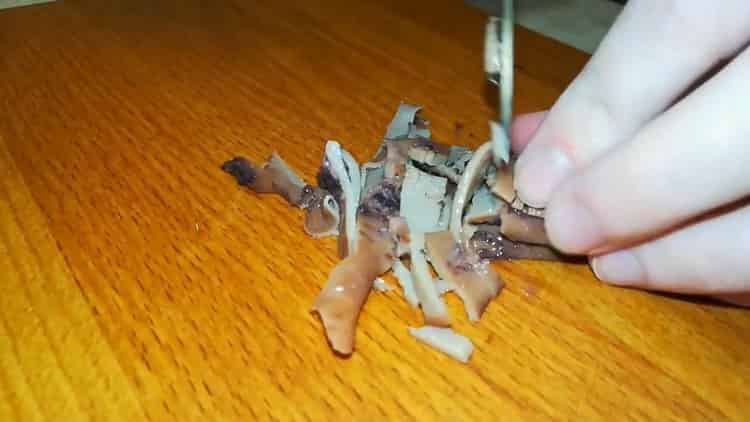 For the salad, cut the squid