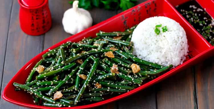Green beans with garlic and soy sauce - step by step recipe