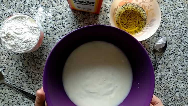 We prepare thin pizza dough without yeast