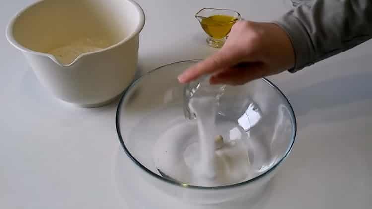 Cooking pizza dough in the oven