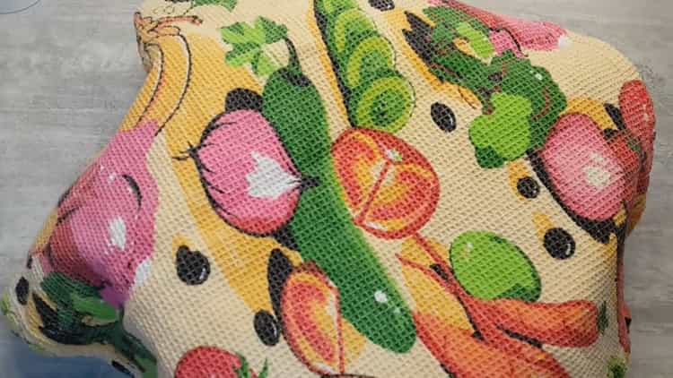 Place the dough for proofing