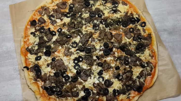 Delicious pizza ready