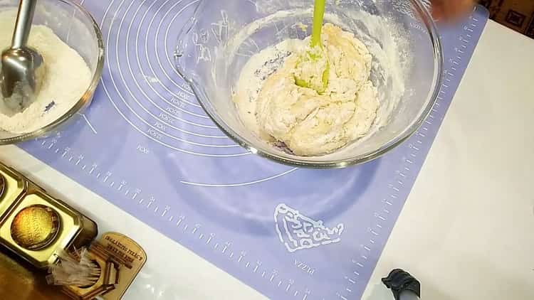 To make the dough, mix the ingredients