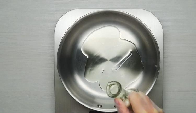 To cook meatballs, heat the pan