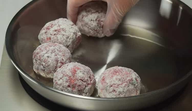 To cook meatballs, sauté minced meat