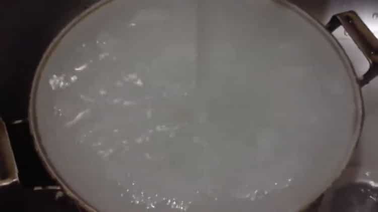 Cooking meatballs from minced meat