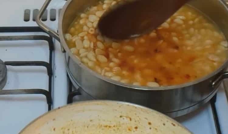 To cook, boil the ingredients