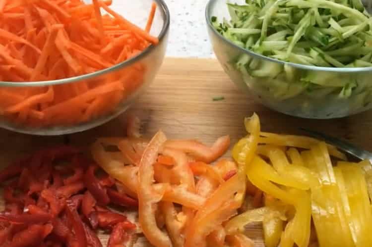 To cook fruncheza cut vegetables