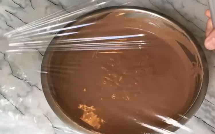 To make ice cream, cover the dishes