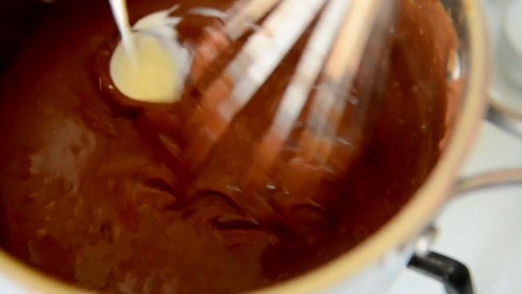 Add cream to make pudding