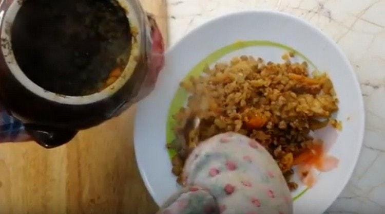 Fragrant buckwheat in the oven is ready.