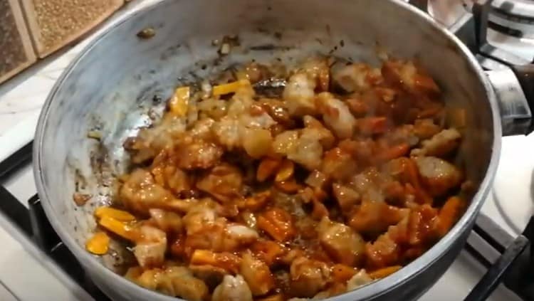 Mix the ingredients and remove from heat.