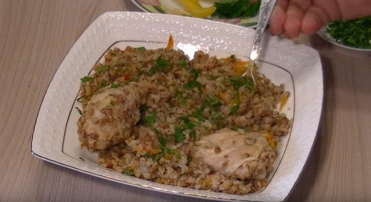 Appetizing buckwheat with chicken in a slow cooker is very easy to prepare.