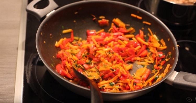 You can also add a little parsley to the dish.