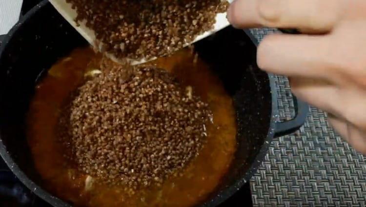 We spread buckwheat to vegetables and pork.