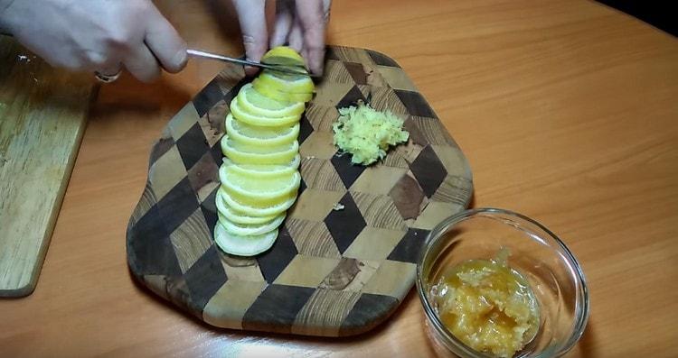 Cut lemon into circles.