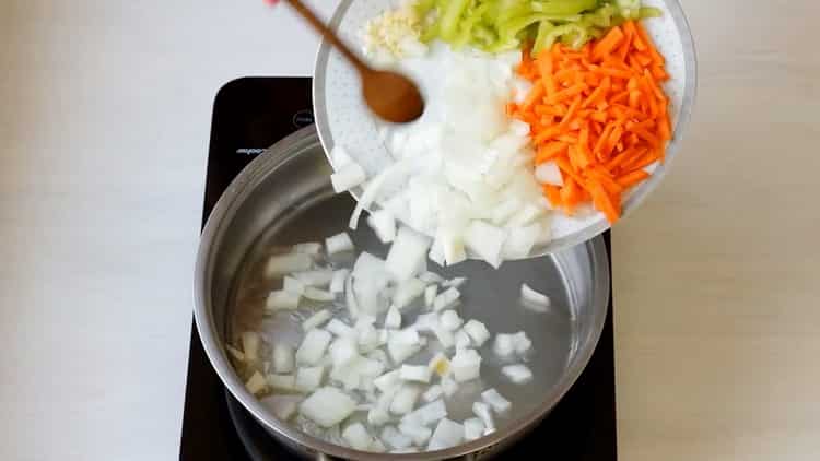 Toast, fry the onions