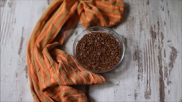 Cooking buckwheat with chicken and mushrooms