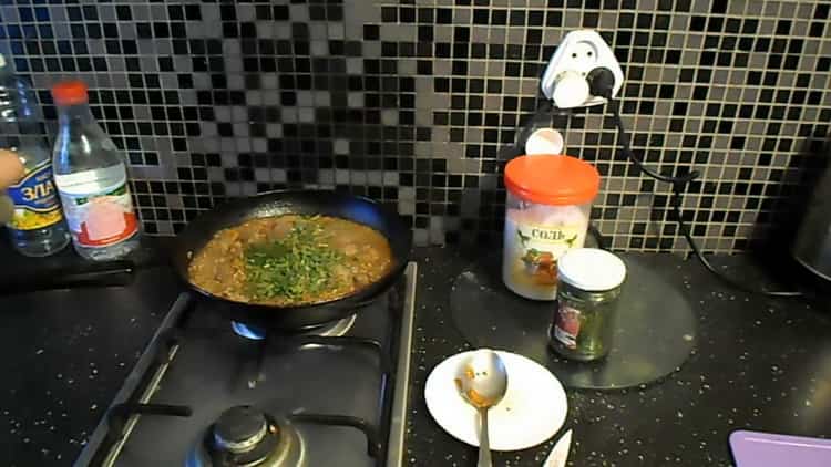 To make buckwheat, cut the greens