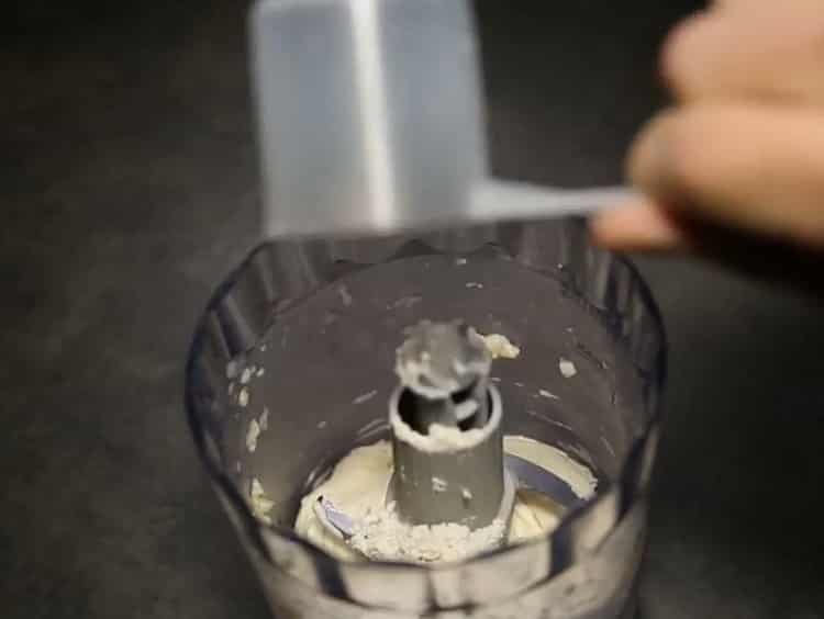 Mix the ingredients to make ice cream.