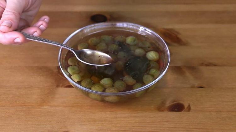 Wonderful Emerald Gooseberry Jam