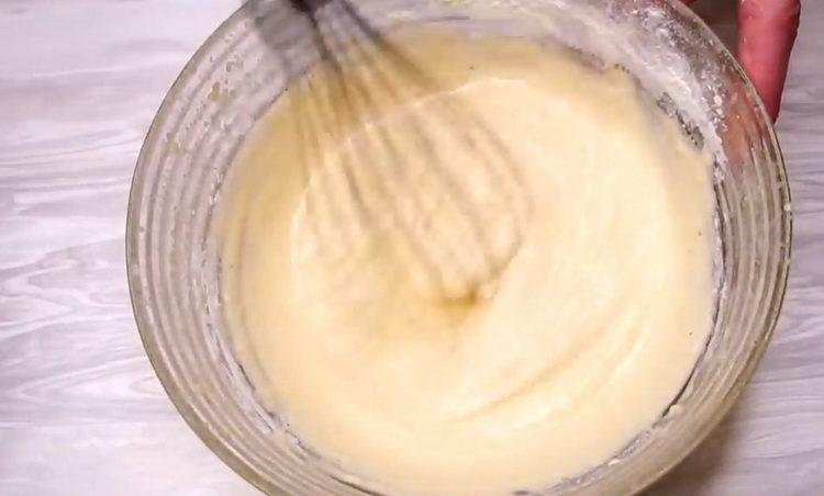 Mix the ingredients to cook.